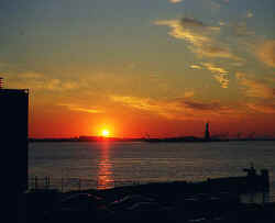 sunset1.jpg (89131 bytes)
